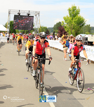 Riders for Ryders 33 - Finish  -2013 RIDE TO CONQUER CANCER –BC CANCER FOUNDATION – Ron Sombilon Photography_-42-WEB