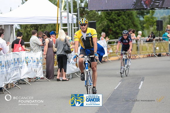 FINISH LINE - 2013 RTCC – Ron Sombilon Photography Team-331-