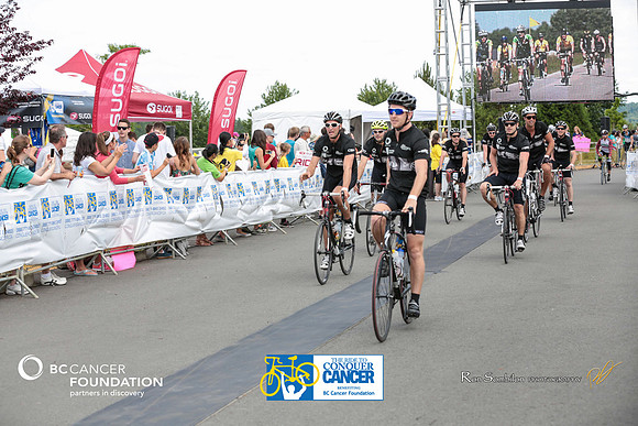 FINISH LINE - 2013 RTCC – Ron Sombilon Photography Team-188-WEB