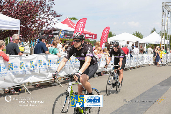 FINISH LINE - 2013 RTCC – Ron Sombilon Photography Team-291-