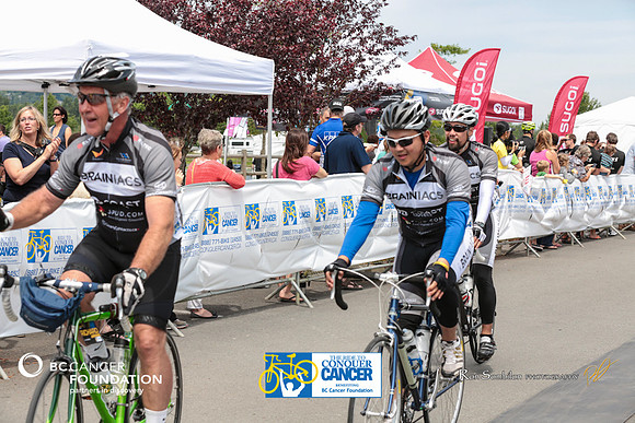 BRAINIACS - Finish Line –2013 RIDE TO CONQUER CANCER –BCCF – Ron Sombilon Photography-38-WEB