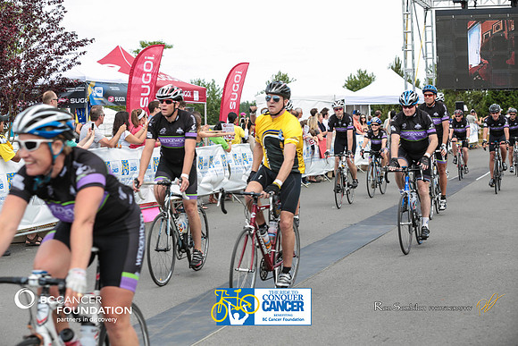 FINISH LINE - 2013 RTCC – Ron Sombilon Photography Team-170-