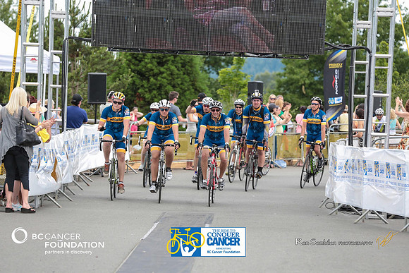 FINISH LINE - 2013 RTCC – Ron Sombilon Photography Team-341-WEB