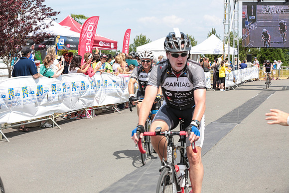 BRAINIACS - Finish Line –2013 RIDE TO CONQUER CANCER –BCCF – Ron Sombilon Photography-22