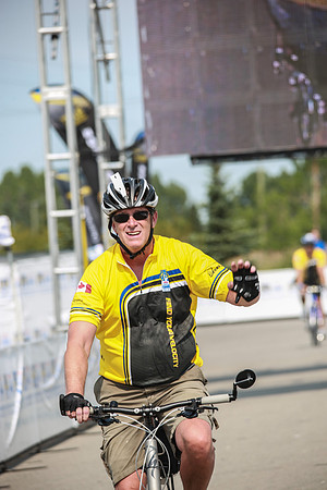 FINISH LINE – HEROES CROSSING –ALBERTA RTCC 2013–  Ron Sombilon Photography-114