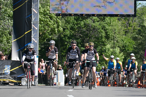 FINISH LINE - SOMBILON PHOTOGRAPHY-11016