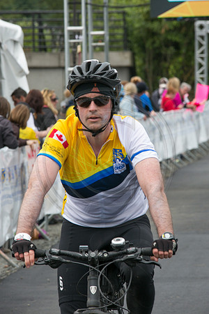 FL – A1 RIDERS - FINISH LINE – 1 – RTCCVA – Sombilon Photography-24