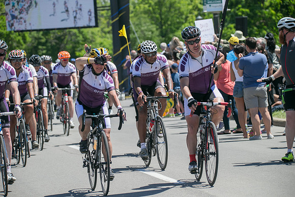 FINISH LINE - SOMBILON PHOTOGRAPHY-12558