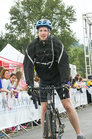FL – A1 RIDERS - FINISH LINE – 3 – RTCCVA – Sombilon Photography-29