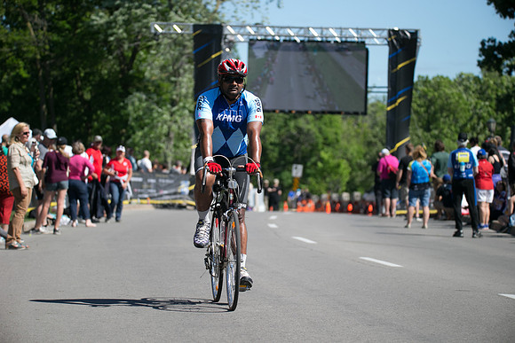 FINISH LINE - SOMBILON PHOTOGRAPHY-11012
