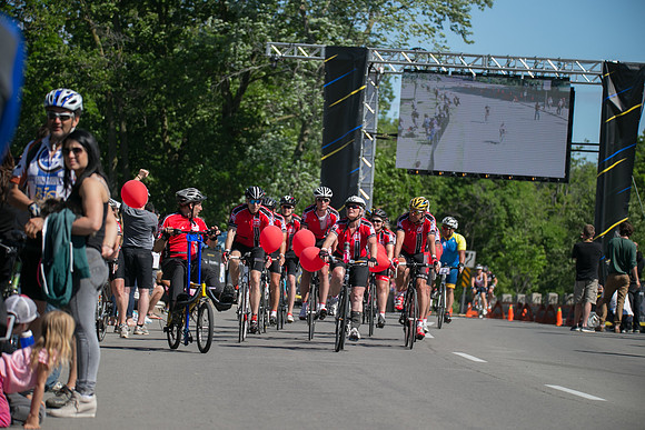 FINISH LINE - SOMBILON PHOTOGRAPHY-11163