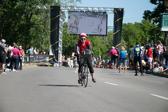 FINISH LINE - SOMBILON PHOTOGRAPHY-10996