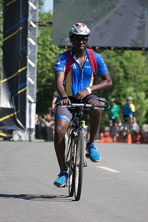FINISH LINE - SOMBILON PHOTOGRAPHY-11042