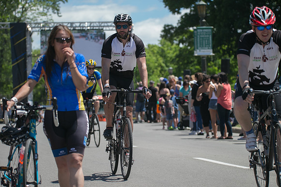 FINISH LINE - SOMBILON PHOTOGRAPHY-12643