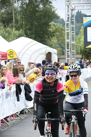 FL – A2 TEAMS –FINISH LINE – 3 –  lol LADIES –  RTCCVA – Sombilon Photography-13