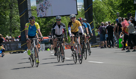FINISH LINE - SOMBILON PHOTOGRAPHY-13097