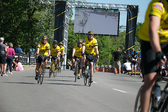 FINISH LINE - SOMBILON PHOTOGRAPHY-11127