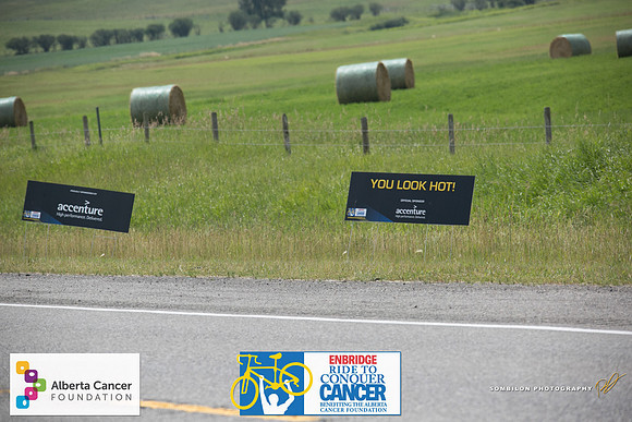 1 SPONSOR SIGNS ON ROUTE - RTCCAB  – Sombilon Photography-30-web