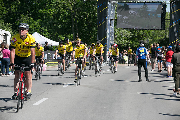 FINISH LINE - SOMBILON PHOTOGRAPHY-30677
