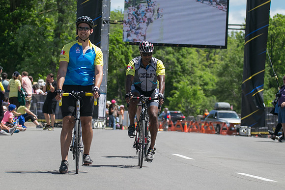 FINISH LINE - SOMBILON PHOTOGRAPHY-12924