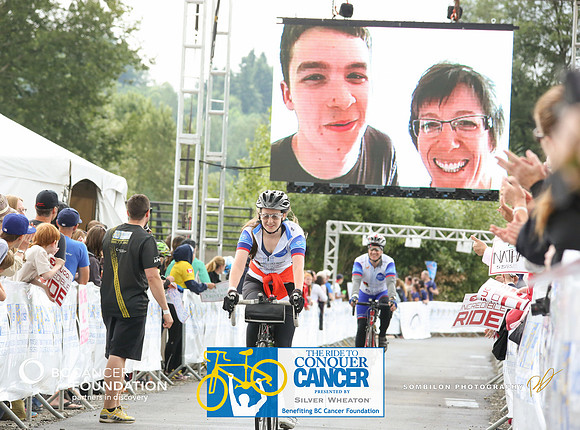 FL – A2 TEAMS –FINISH LINE – 1 – BRANICACS Cycling team –  RTCCVA – Sombilon Photography-14-WEB