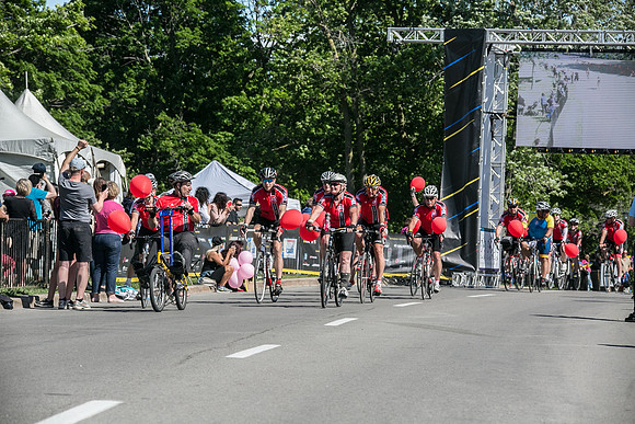 FINISH LINE - SOMBILON PHOTOGRAPHY-30711