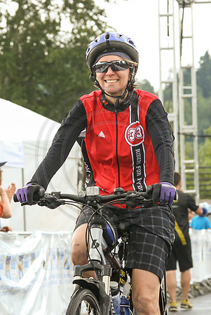 FL – A2 TEAMS –FINISH LINE – 3 –  RIDERS FOR RYDERS –  RTCCVA – Sombilon Photography-105