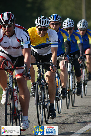 Route 3 Yellow Jerseys - RTCCAB  – Sombilon Photography-320-web