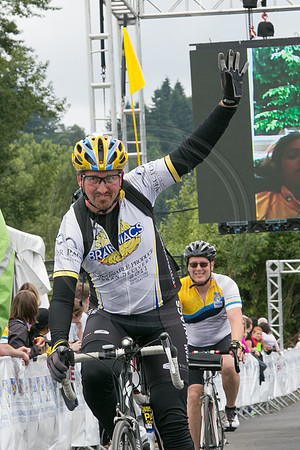 FL – A2 TEAMS –FINISH LINE – 1 – BRANICACS Cycling team –  RTCCVA – Sombilon Photography-39