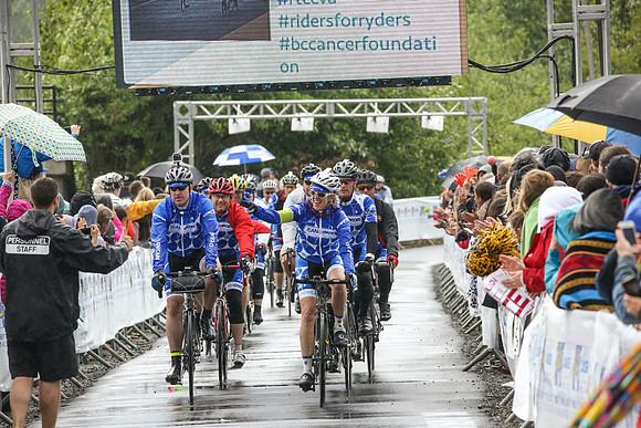 FL – A2 TEAMS –FINISH LINE – 2 – Team OVCARE –  RTCCVA – Sombilon Photography-34