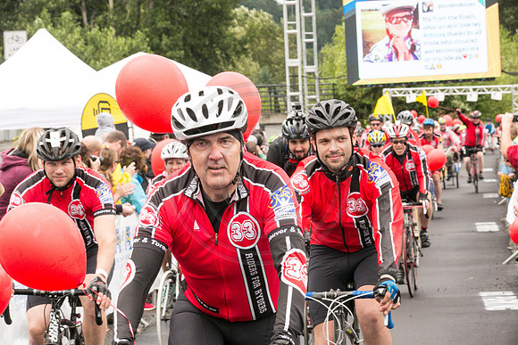 FL – A2 TEAMS –FINISH LINE – 3 –  RIDERS FOR RYDERS –  RTCCVA – Sombilon Photography-55
