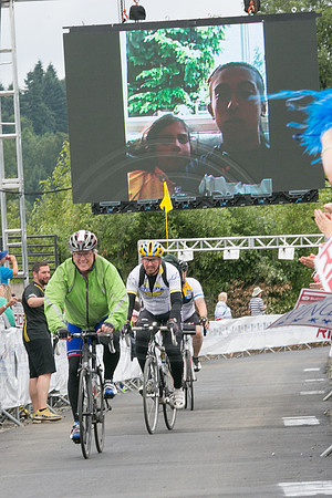 FL – A2 TEAMS –FINISH LINE – 1 – BRANICACS Cycling team –  RTCCVA – Sombilon Photography-36