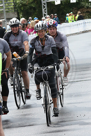 FL – A2 TEAMS –FINISH LINE – 3 –  LYMPHOMANIACS –  RTCCVA – Sombilon Photography-2