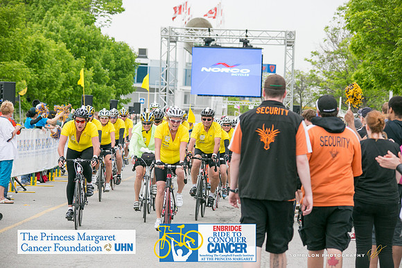 FINISH LINE TO C -A2 TEAMS - TEAM CYCLING FOR THE CURE - RTCCTO – Sombilon Photography-2-WEB
