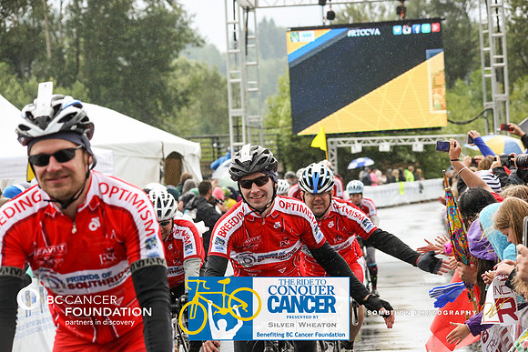 FL – A2 TEAMS –FINISH LINE – 1 –  FRIENDS OF SOUTHRIDGE –  RTCCVA – Sombilon Photography-30-WEB