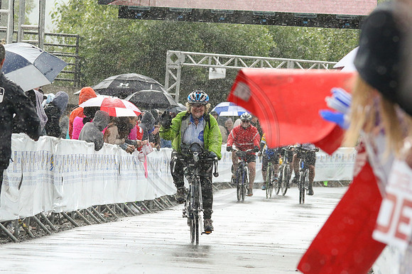 FL – A2 TEAMS –FINISH LINE – 1 – BRANICACS Cycling team –  RTCCVA – Sombilon Photography-31