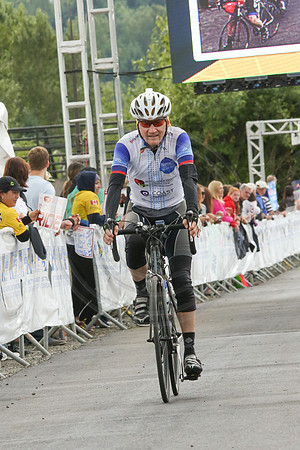 FL – A2 TEAMS –FINISH LINE – 1 – BRANICACS Cycling team –  RTCCVA – Sombilon Photography-9