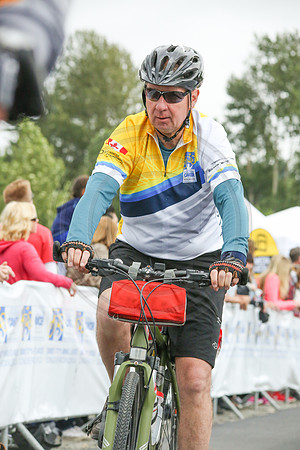 FL – A1 RIDERS - FINISH LINE – 2 – RTCCVA – Sombilon Photography-148