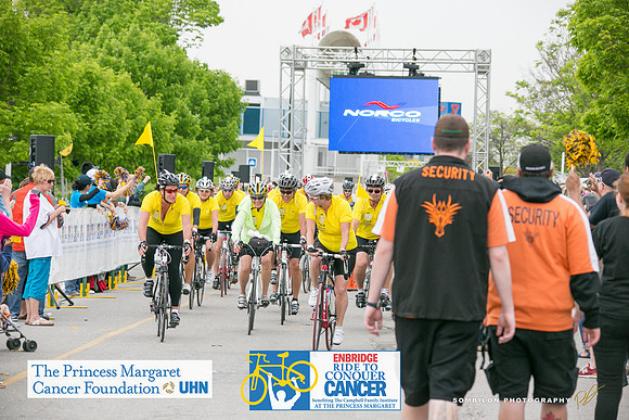 FINISH LINE TO C -A2 TEAMS - TEAM CYCLING FOR THE CURE - RTCCTO – Sombilon Photography-WEB