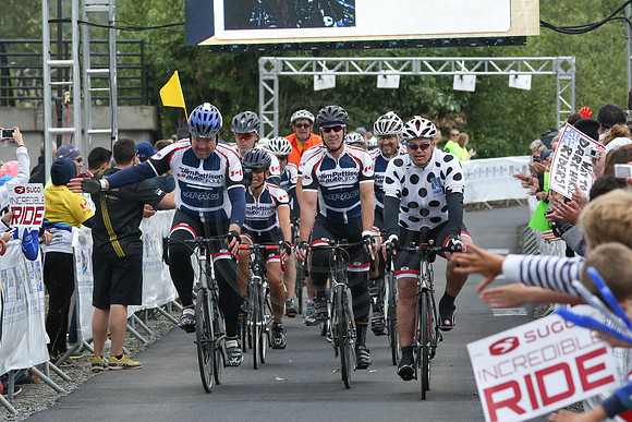 FL – A2 TEAMS –FINISH LINE – 3 –  Jim Pattison Autogroup –  RTCCVA – Sombilon Photography-5