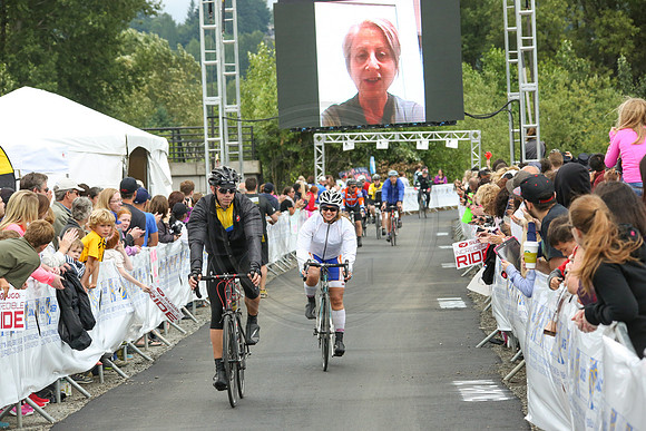 FL – A1 RIDERS - FINISH LINE – 3 – RTCCVA – Sombilon Photography-122