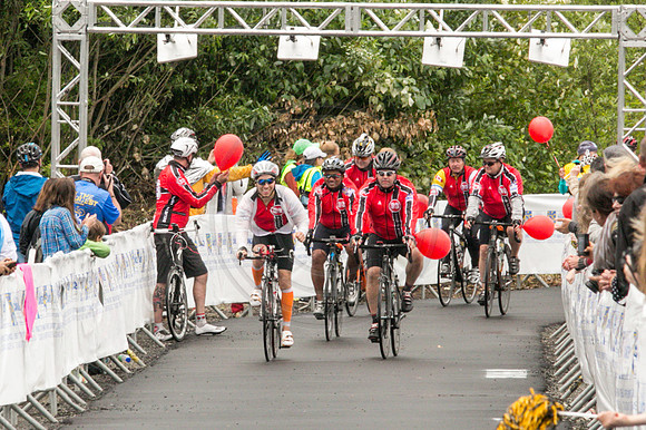 FL – A2 TEAMS –FINISH LINE – 3 –  RIDERS FOR RYDERS –  RTCCVA – Sombilon Photography-30