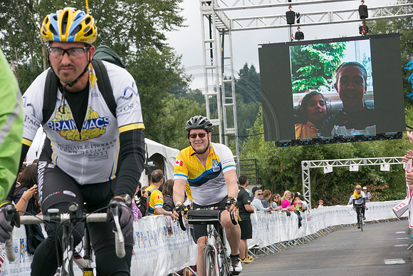 FL – A2 TEAMS –FINISH LINE – 1 – BRANICACS Cycling team –  RTCCVA – Sombilon Photography-42