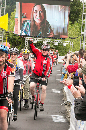 FL – A2 TEAMS –FINISH LINE – 3 –  RIDERS FOR RYDERS –  RTCCVA – Sombilon Photography-61