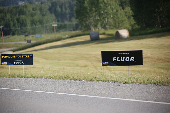 1 SPONSOR SIGNS ON ROUTE - RTCCAB  – Sombilon Photography-17