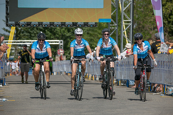 Team G-Force Cushman and Wakefield Calgary - RTCCAB  – Sombilon Photography-16
