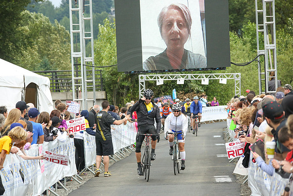 FL – A1 RIDERS - FINISH LINE – 3 – RTCCVA – Sombilon Photography-118
