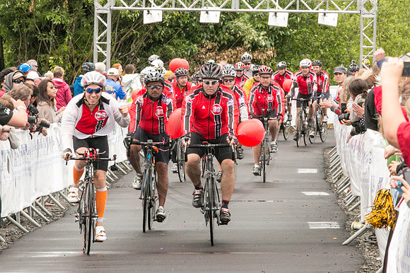FL – A2 TEAMS –FINISH LINE – 3 –  RIDERS FOR RYDERS –  RTCCVA – Sombilon Photography-35