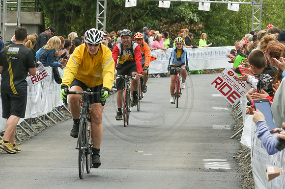 FL – A1 RIDERS - FINISH LINE – 2 – RTCCVA – Sombilon Photography-111