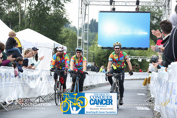 FL – A2 TEAMS –FINISH LINE – 3 –  WHEELS 2 HEALS –  RTCCVA – Sombilon Photography-2-WEB